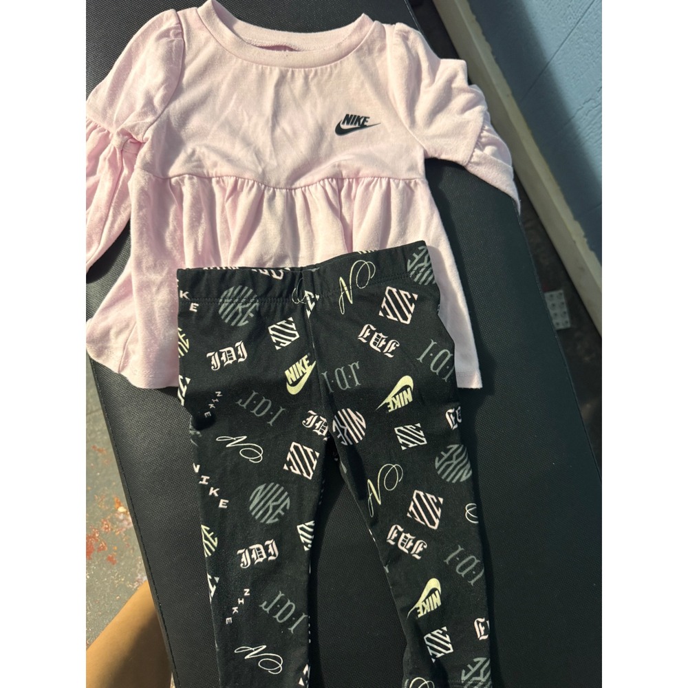 Nike outfits size 12m